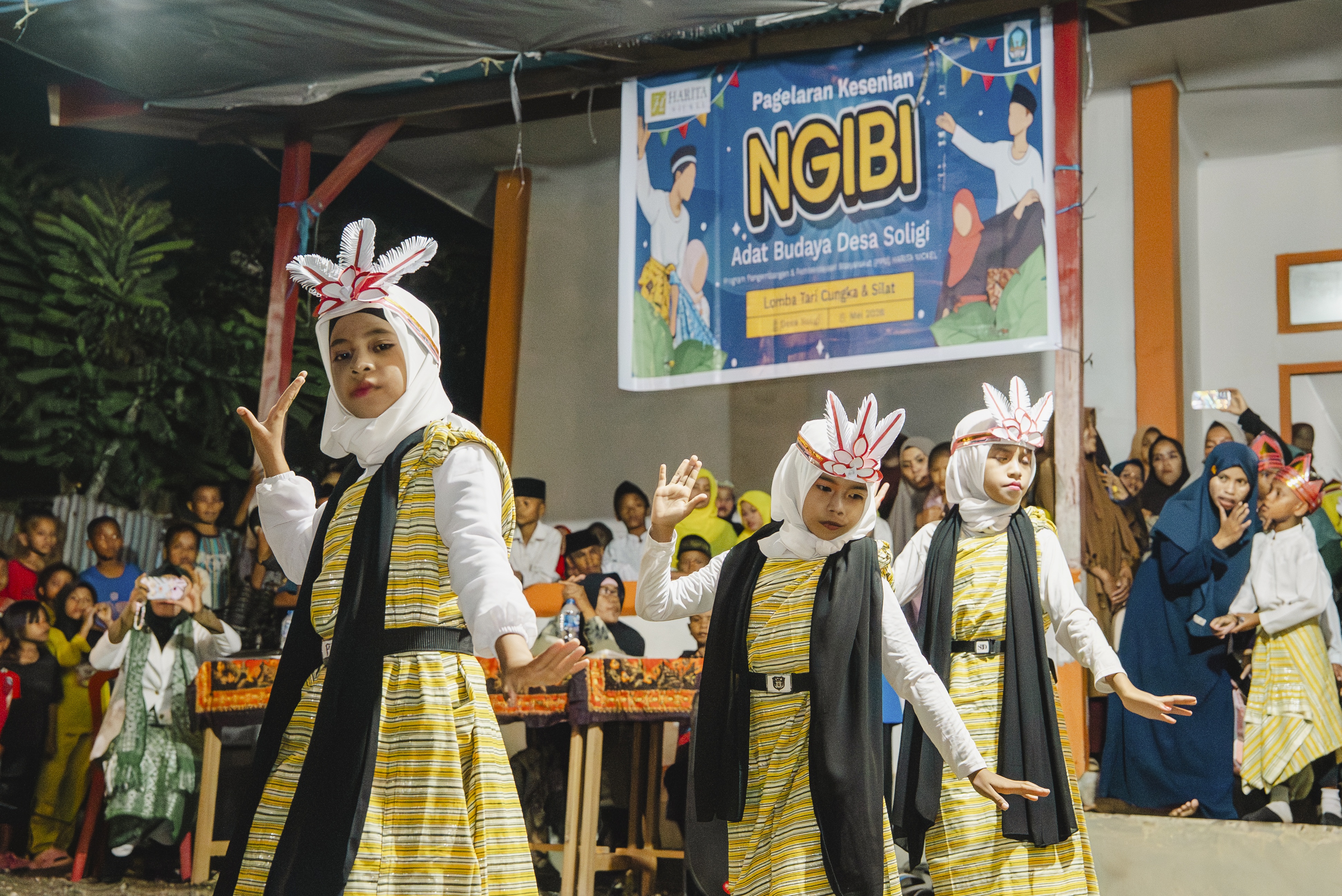 Foto Pelestarian Budaya Ngibi di Pulau Obi