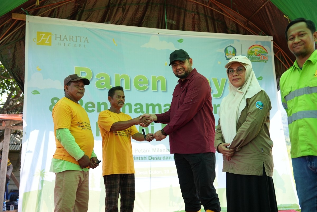Bantuan Mesin Perontok Padi