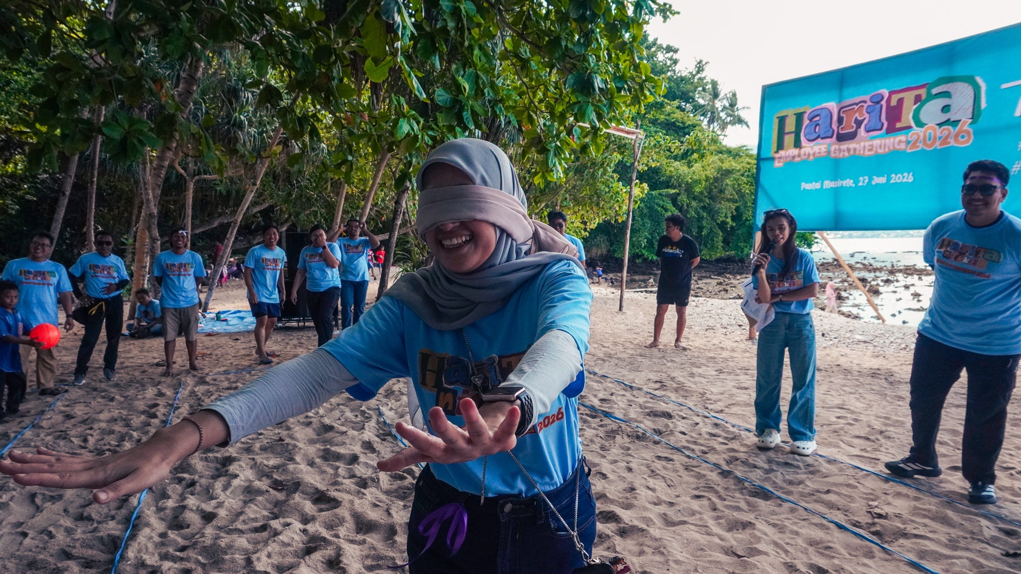 Membangun kebersamaan karyawan melalui permainan